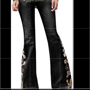 Denim high rise flare jean w/floral embroidery